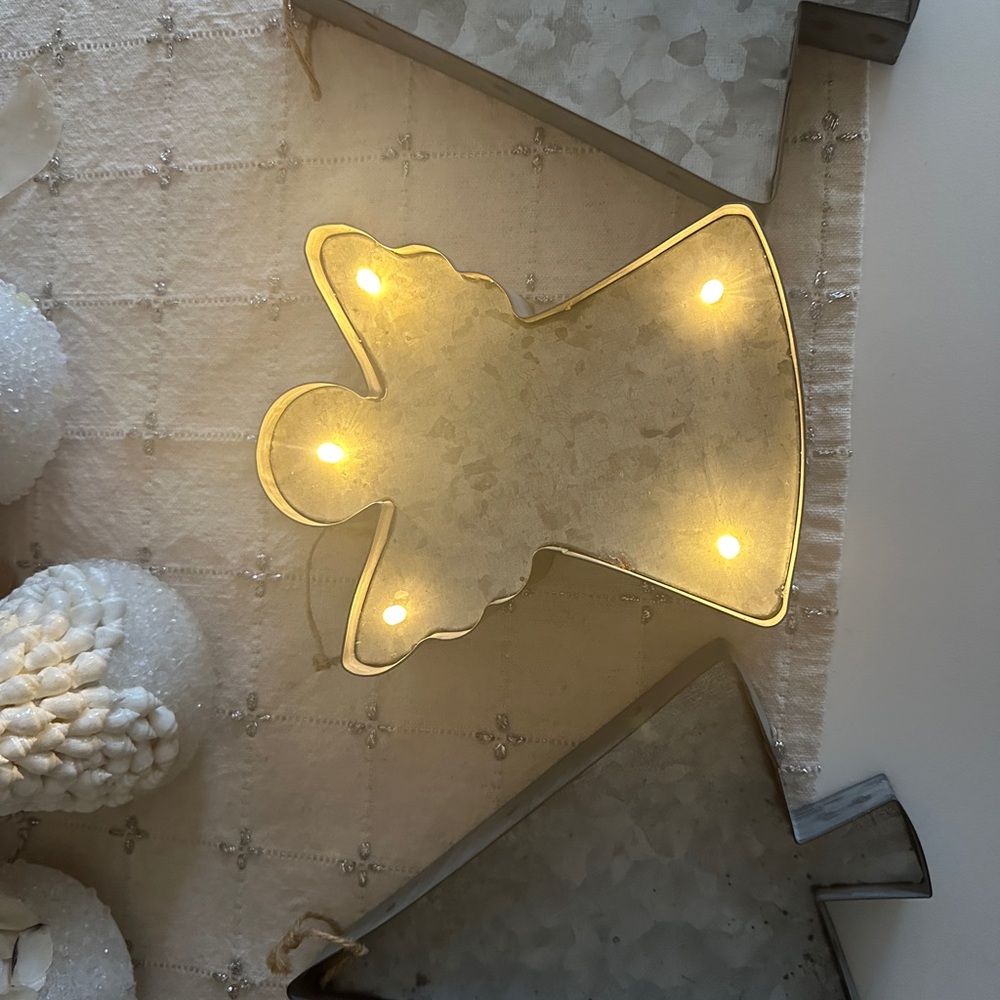 Metallic Angel LED Light Decor